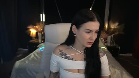 Anna online show from November 12, 7:20 am