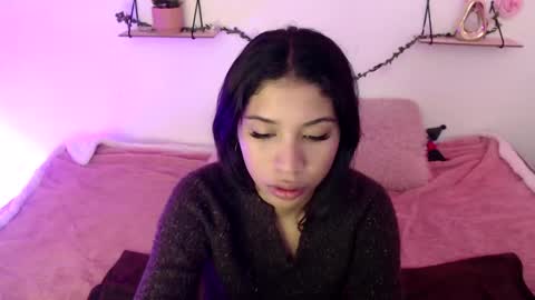 Amber Jeong online show from December 24, 5:55 pm