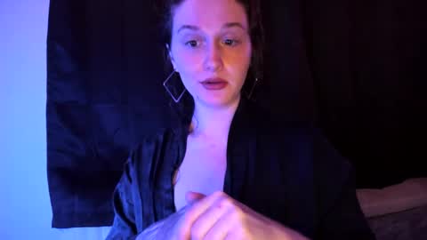 amberkinsley online show from October 5, 2:54 am