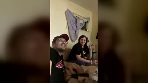Snapshot of amberkni chatting on May 6, 4:52 am amberkni online show from May 6, 4:52 am