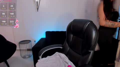 Amber  online show from March 6, 3:13 am