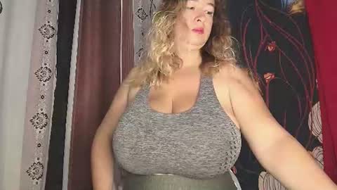 LISSY online show from July 27, 1:18 pm