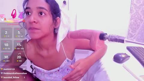 Snapshot of amberr_sweet_ chatting on November 25, 10:10 pm Amberr Sweet online show from November 25, 10:10 pm