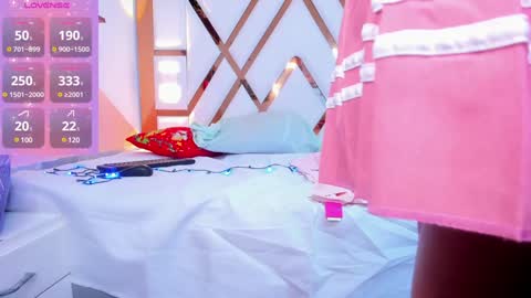 Amber online show from December 13, 6:59 pm