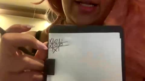 Snapshot of amberviola chatting on December 21, 9:55 am AmberViola online show from December 21, 9:55 am