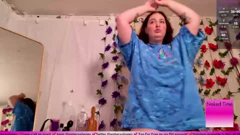 Amber Honey  online show from October 25, 7:08 pm