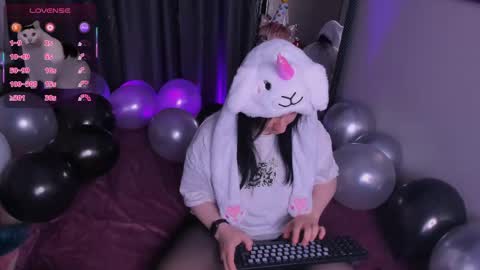 Snapshot of ame_core chatting on May 10, 9:53 pm Ame online show from May 10, 9:53 pm
