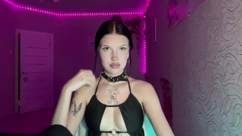 Alica online show from December 18, 4:02 pm