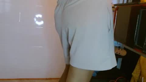 Snapshot of amelia_2023 chatting on July 28, 6:20 pm amelia online show from July 28, 6:20 pm