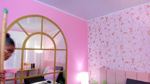 Snapshot of amelia_adms chatting on February 26, 1:21 am Amelia Adams online show from February 26, 1:21 am