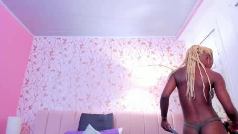 Snapshot of amelia_adms chatting on October 8, 7:44 pm Amelia Adams online show from October 8, 7:44 pm