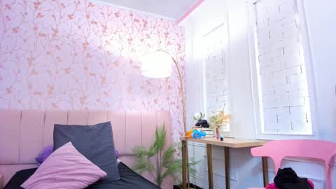 Snapshot of amelia_adms chatting on November 5, 7:14 pm Amelia Adams online show from November 5, 7:14 pm