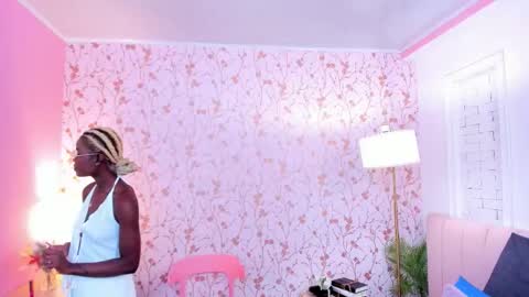 Snapshot of amelia_adms chatting on January 9, 7:04 pm Amelia Adams online show from January 9, 7:04 pm