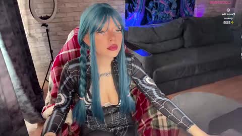 Amelia Aley  online show from March 1, 7:41 am