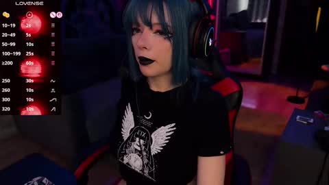 Amelia Aley  online show from September 16, 8:59 am