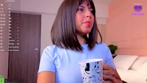 AMELIA online show from February 11, 11:48 am