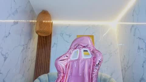 amelia_cooper_s online show from March 25, 8:15 pm