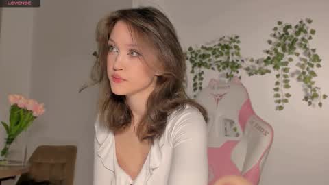 Your Amelia online show from September 16, 12:44 am