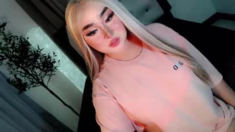 Snapshot of amelia_nicole08 chatting on November 20, 11:26 pm amelia_nicole08 online show from November 20, 11:26 pm