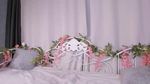 Anna online show from February 20, 9:43 am