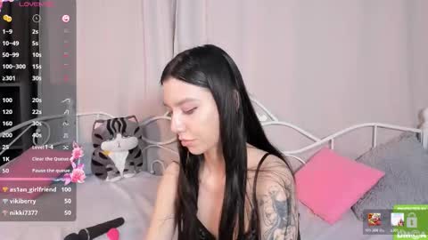 Anna online show from March 27, 8:26 am