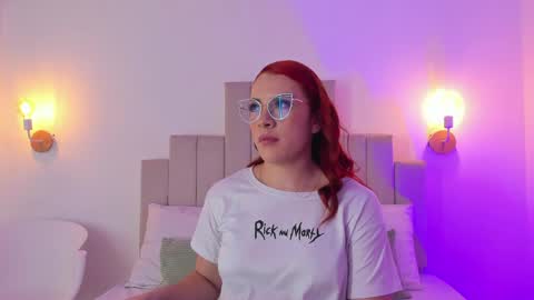 Ameliaa smithh online show from April 16, 6:19 pm