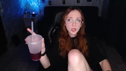 Amelia online show from July 12, 9:50 pm