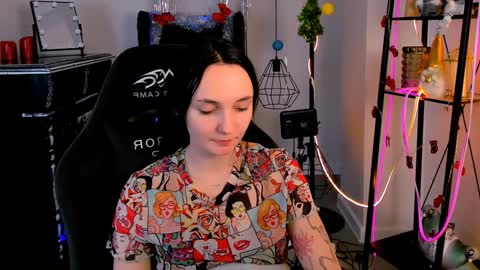 Snapshot of ameliamalina chatting on December 20, 11:43 am Amelia online show from December 20, 11:43 am