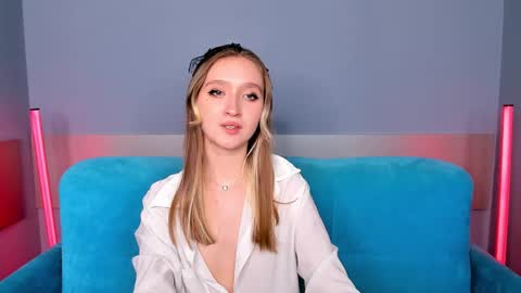 ameliawise online show from February 14, 6:29 pm