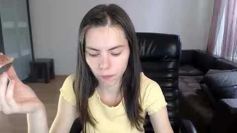 Snapshot of ameliereve chatting on September 12, 11:54 am Amelie online show from September 12, 11:54 am