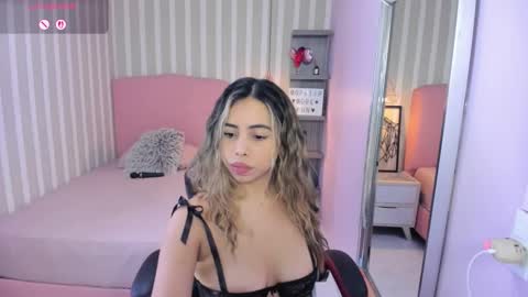 Snapshot of amelietarson chatting on September 13, 12:16 pm Victoria online show from September 13, 12:16 pm
