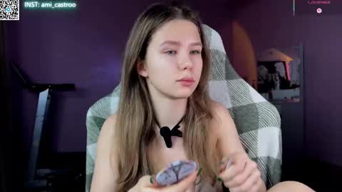 Snapshot of ameliia_castro chatting on November 30, 5:44 am Ameliia castro online show from November 30, 5:44 am