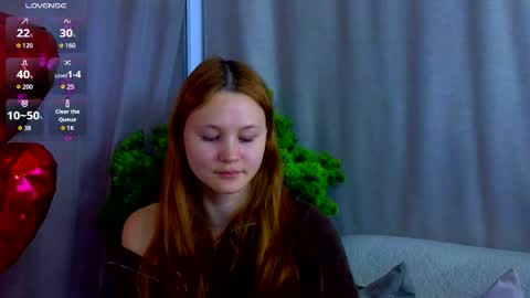 AmeliRoyse online show from February 15, 5:09 pm