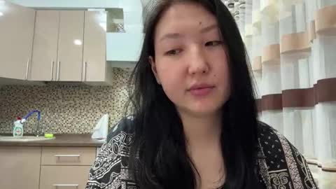 Snapshot of ameliya_kim chatting on March 30, 6:20 pm Ameliya online show from March 30, 6:20 pm