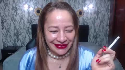 Amell Thomson online show from October 9, 11:41 am