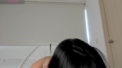 Amelie gadotx ig online show from March 3, 10:20 pm