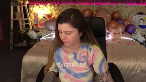 amellymillyy online show from March 5, 7:54 pm