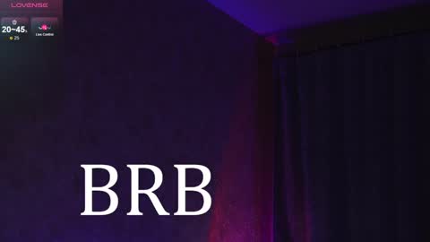 Snapshot of amelyxxx chatting on December 15, 5:02 am Amy online show from December 15, 5:02 am