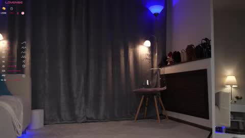 Snapshot of amelyxxx chatting on September 15, 1:16 am Amy online show from September 15, 1:16 am