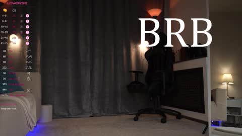 Snapshot of amelyxxx chatting on September 28, 1:11 am Amy online show from September 28, 1:11 am