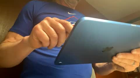 american_ron online show from February 9, 5:00 am