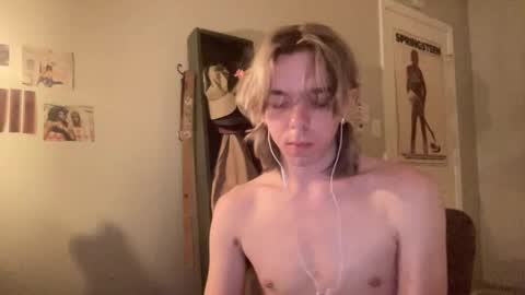 americanclown online show from April 26, 2:42 am