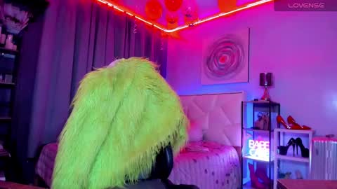 AMETHYST look at my BIO online show from January 23, 12:57 am