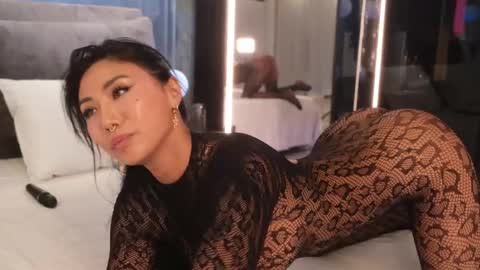 Ami online show from March 12, 2:01 pm