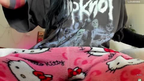 Snapshot of ami_sakurami chatting on January 13, 5:55 pm Amaya online show from January 13, 5:55 pm