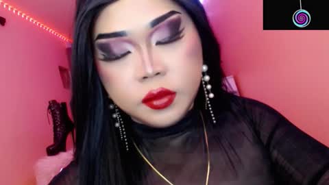 Queen Mireska online show from November 4, 3:44 pm