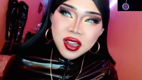 Queen Mireska online show from March 28, 5:12 pm