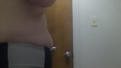 Snapshot of amileamariestar chatting on December 5, 5:15 am amileamariestar online show from December 5, 5:15 am