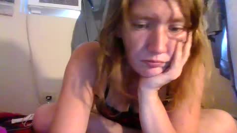 Snapshot of amileamariestar chatting on September 25, 6:00 pm amileamariestar online show from September 25, 6:00 pm