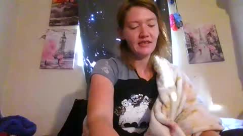 Snapshot of amileamariestar chatting on October 31, 1:23 pm amileamariestar online show from October 31, 1:23 pm